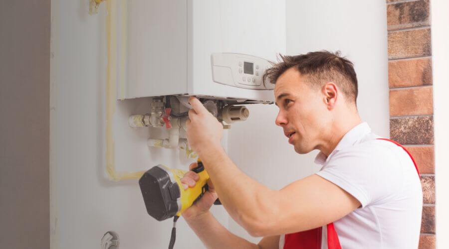 Expert burst pipe repair services in Avalon, TX
