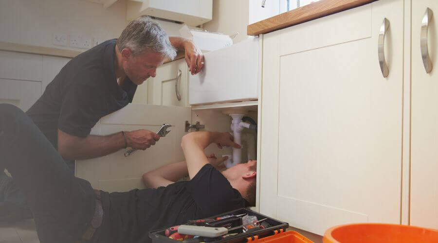 Professional burst pipe repair services in Avalon, TX